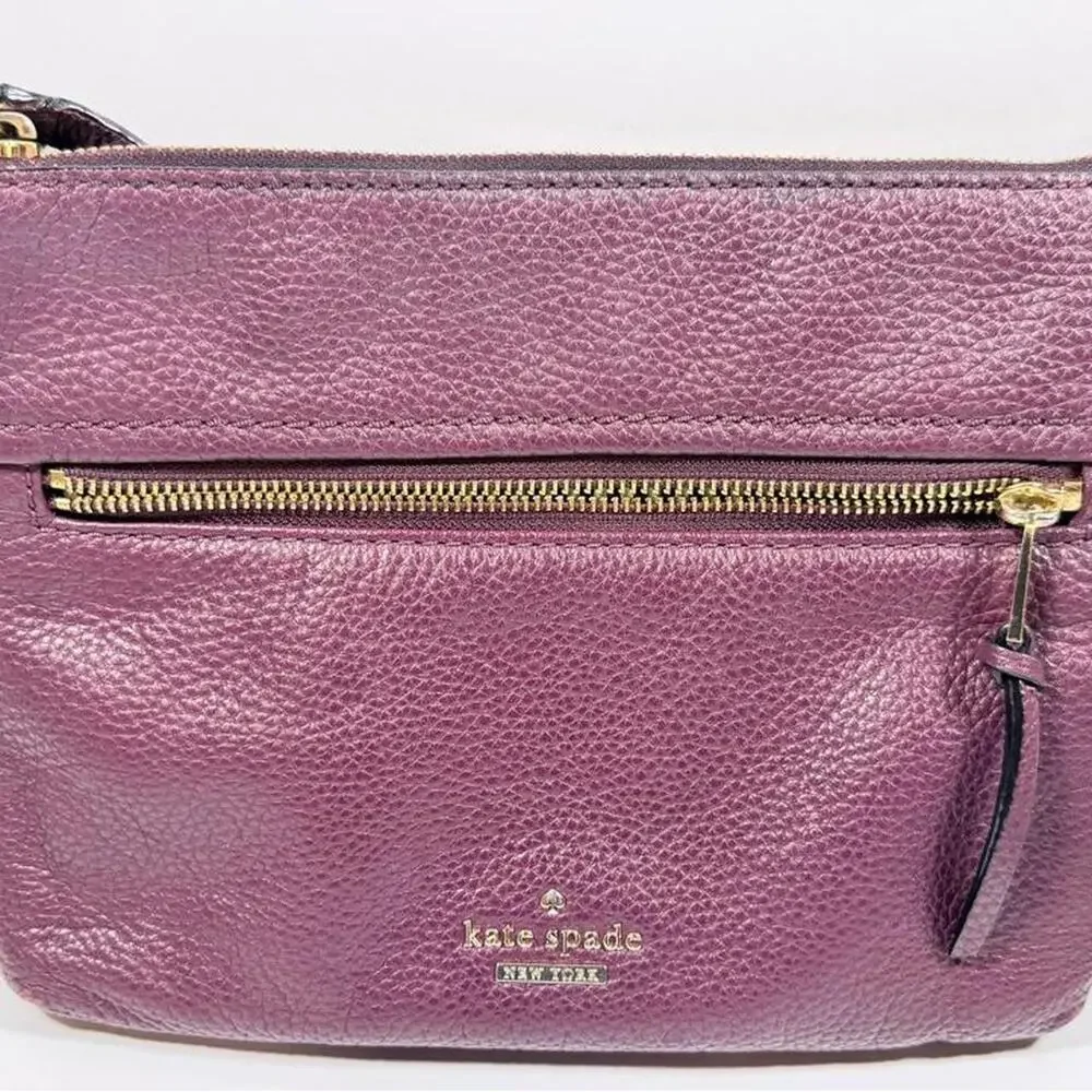 Kate Spade Cobble Hill Gabriele Crossbody Plum Purple Pebbled Leather Zip Bag